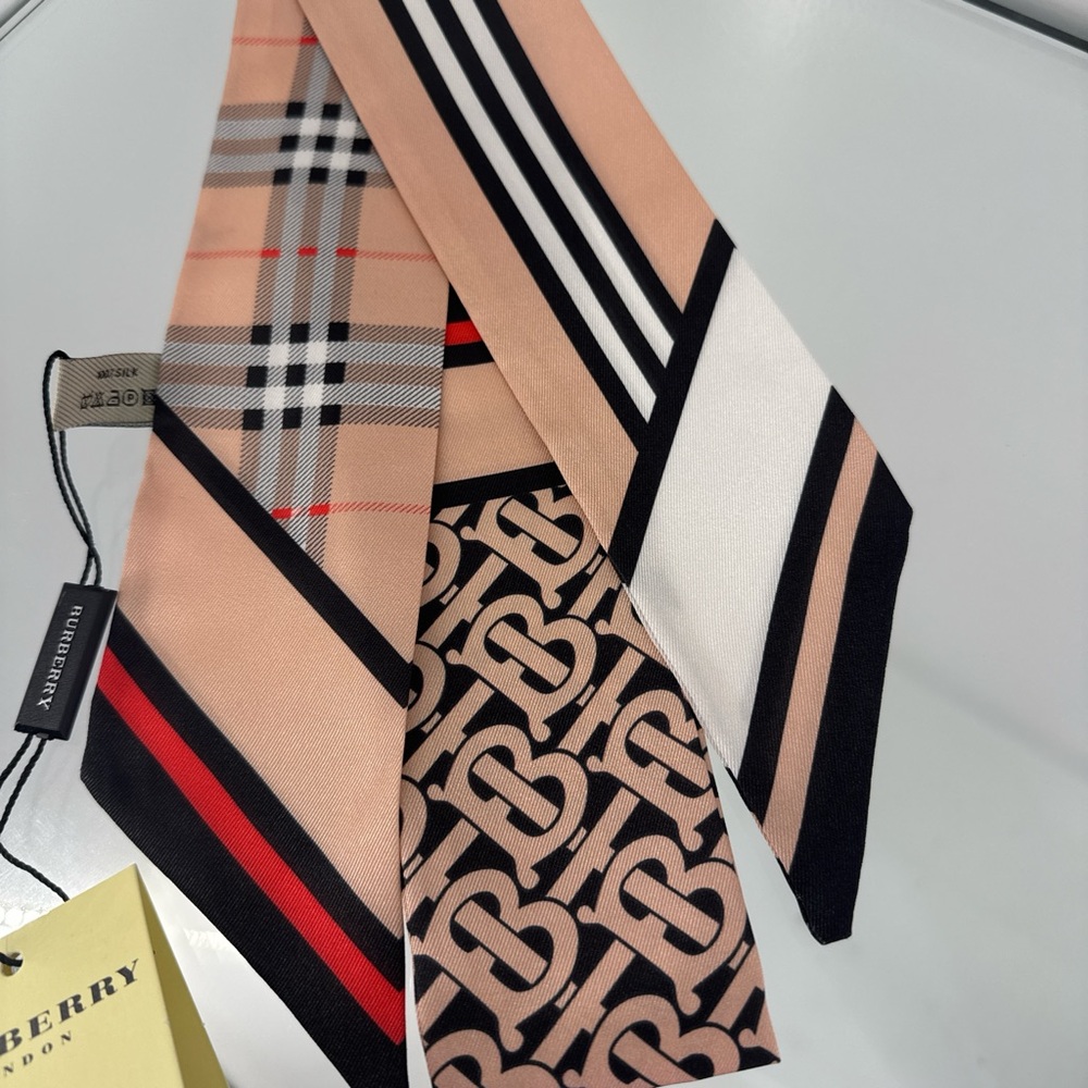 Burberry Multicolor Patterned Women's Scarf